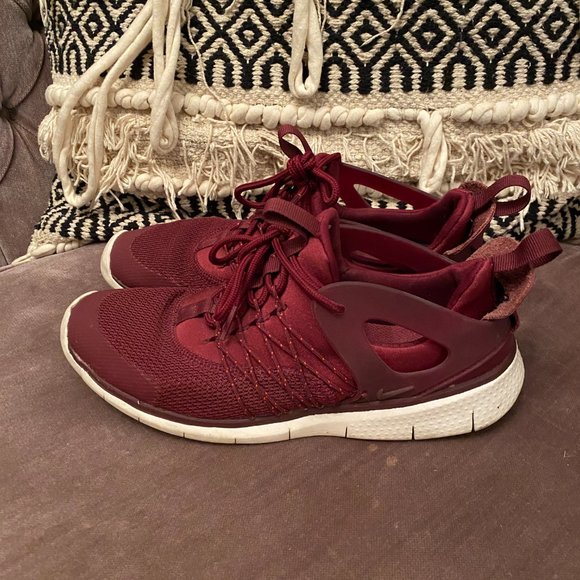 Nike Women's Free Viritous 725060 601 SZ 7.5 - Picture 5 of 10